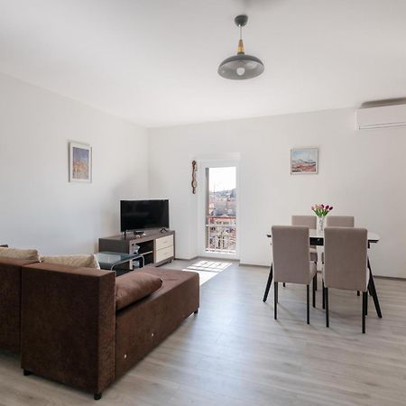 Apartment Gioia Ρόβινι Εξωτερικό φωτογραφία